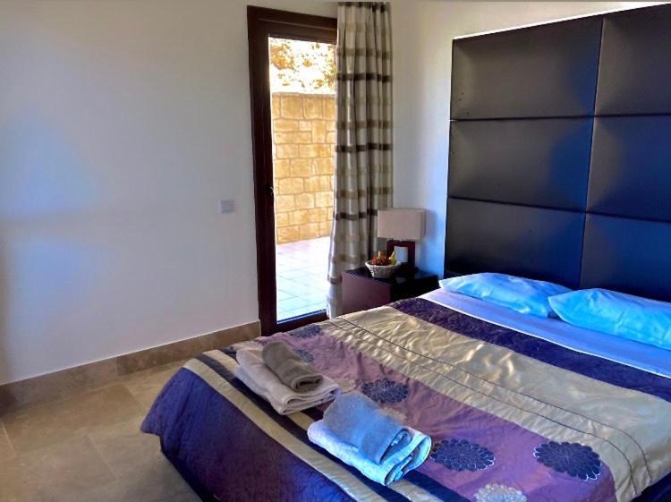 Apartamento Beau Views Seven Peyia Exterior foto
