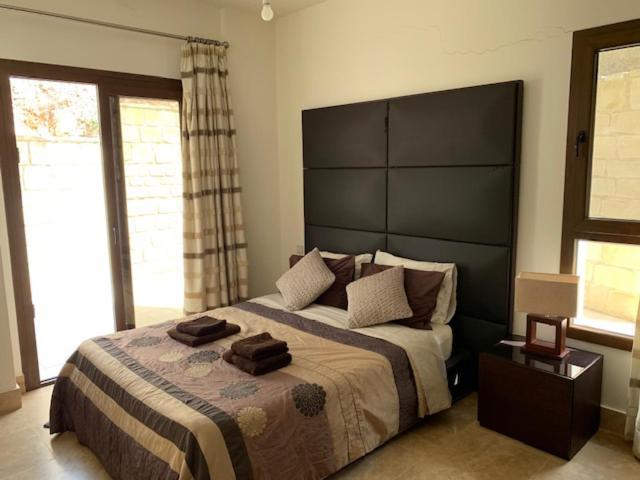 Apartamento Beau Views Seven Peyia Exterior foto